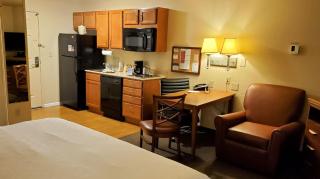 Candlewood Suites Fayetteville by IHG - 3