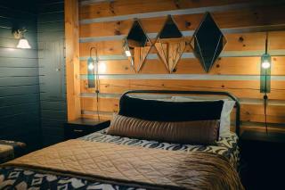 The Willow Nest Cabin, Stone fireplace, Cornhole, Kayaks, Views, Porch - 4