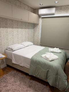 Apto Central Casa Di Bella 2Q, Vaga, Ar e Wi-Fi - 1