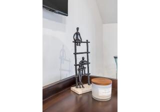 Luxurious 2 Bdrm 2 Bath 3rd floor Walkup - 6
