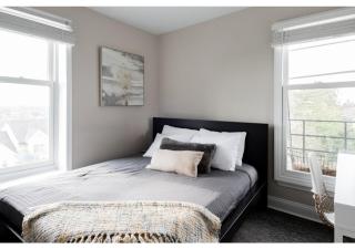 Penthouse Style Condo with City View - 1