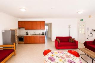 Hercules Apartments - 3