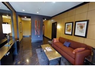 Retro Modern 2 Bdrm 2 Bath Condo near to Eden Park - 6