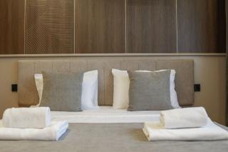 Downsquare Apartments - 2
