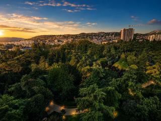 Bright apartment inside Kikvidze Park,Tbilisi - 2