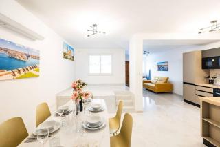 Modern 3-Bed Maisonette&Backyard in St Pauls Bay - 1