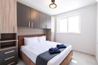Modern 3-Bed Maisonette&Backyard in St Pauls Bay - 5
