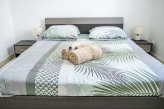 Le Cosy Pearl - Duplex familiale , Piscine & Jardin - Saint-Denis - 8