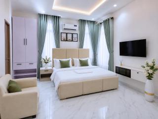 Spacious 1Bedroom & Parlor GRA Ikeja, Near Radisson Blu - 0