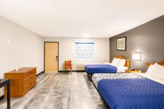 Freer Executive inn and Studios - 1