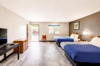 Freer Executive inn and Studios - 3