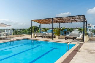 Sea View Apartment Suite with Pool, 3 min to the Airport - 0