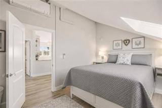 Beautiful 2 bedroom home in Newport Rhode Island - 8