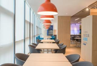 Holiday Inn Express Hangzhou Jiuzhou by IHG - 5