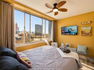 Beautiful 3BR Condo in DTWN Pool Access - 0