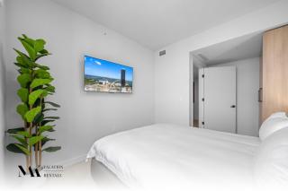 501 First 2BR near World Center & Bayfront Park - 7
