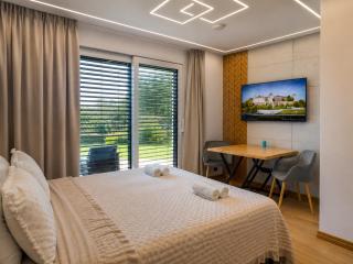 Zielona Ostoja - Pokoje i Apartamenty - 4