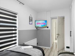 Mid-Valley Maerdy Multi-Base w Xbox & Arcade - 3