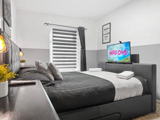 Mid-Valley Maerdy Multi-Base w Xbox & Arcade - 9