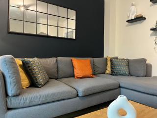 Stamford House - Short stays with private parking - 0