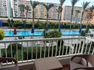 Families ONLY, Golf Porto Marina 1BR Pool-view Chalet - 7