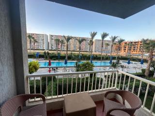 Families ONLY, Golf Porto Marina 1BR Pool-view Chalet - 5