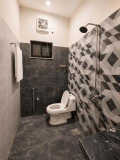 The Oramin Apartments - 2