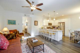 3 Mi to Nevada State Capitol & More! Inviting Unit - 0