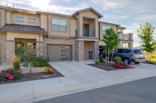 3 Mi to Nevada State Capitol & More! Inviting Unit - 8