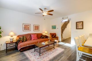 3 Mi to Nevada State Capitol & More! Inviting Unit - 7