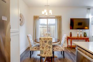 3 Mi to Nevada State Capitol & More! Inviting Unit - 3