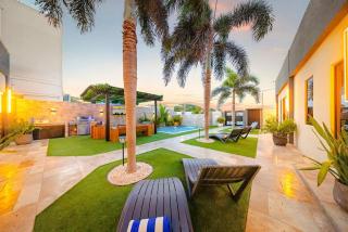 Palm Beach Sea La Vie Suites - 7