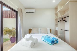 Palm Beach Sea La Vie Suites - 1