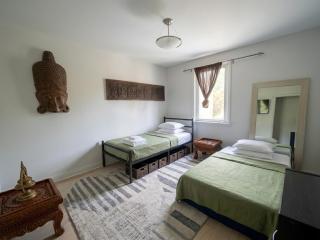 The Jade Hostel - 1