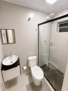 Loft Lux 4 Centro (Smart TV, ar-condicionado e cozinha completa) - Chapecó - 1