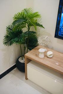 ARZ Luxury 1BHK WiFi Pool Self Check-in - 5
