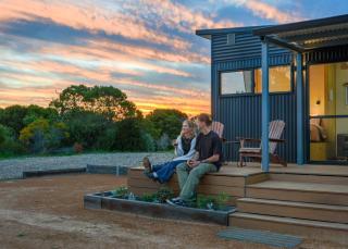 Nine77 - Tiny Home Retreat - 0