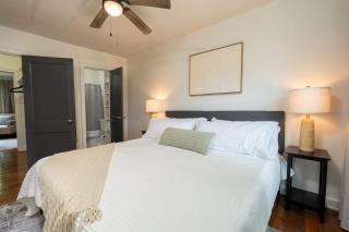 Beautiful One Bedroom Located Near Golf course - Taj - 0