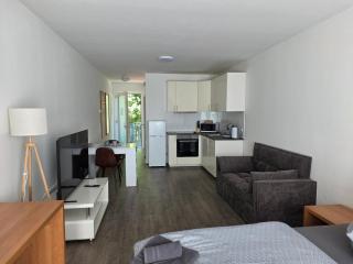 Stilvoll Wohnen in Oldenburg Kreyenbrück Apartments - 3