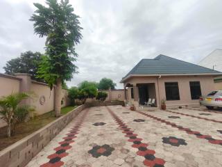 Pathway Homestay Arusha - 0