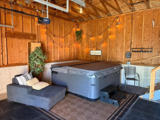 Wapiti View 6-Bedroom Cabin 28mins to Yellowstone - 4