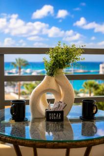 Central Marina Apartment & Sea View Balcony - 2