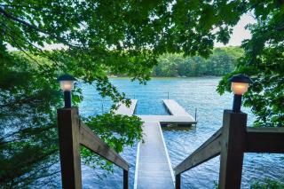 Lakey McLakeHouse - 9