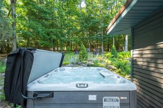 Rustic Retreat - 9