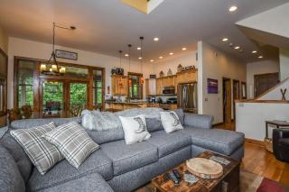 Eagles Rest - 2