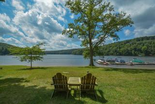 At Lakes Edge - 5