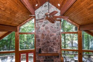 Slip Away Chalet - 2