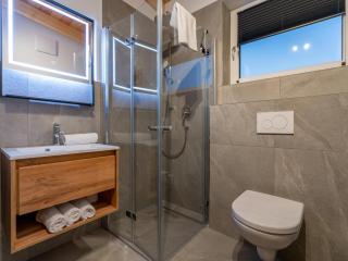 Mountain Chalet Aquarius 5B - 2