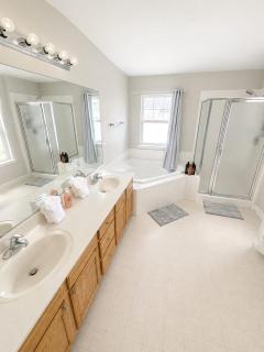 Spacious Woodbridge Retreat with Patio - 7