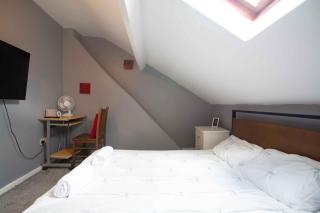 The Superhost - 4 BR House - 5